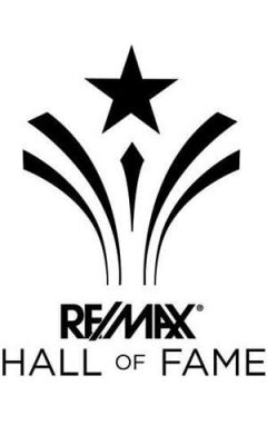 Remax Hall Of Fame Vivien Sears
