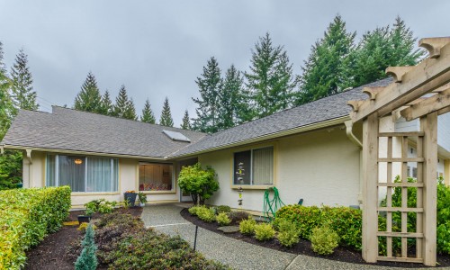 SOLD - #17-885 Berwick S Road, Qualicum Beach, British Columbia