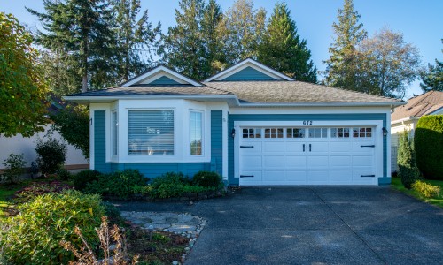 SOLD - #672 Windward Way, Qualicum Beach, British Columbia