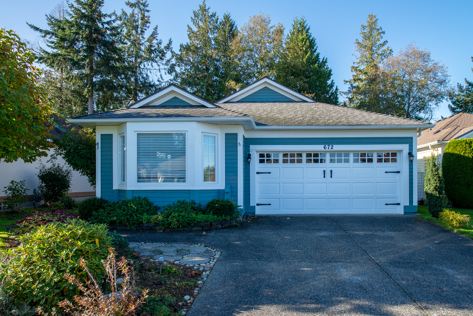 SOLD - #672 Windward Way, Qualicum Beach, British Columbia